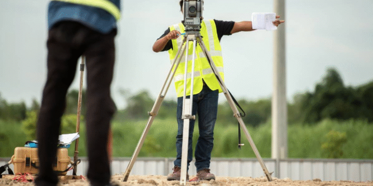 Wichtige Dienstleistungen, die Sie bei Ihrem Hausbauprojekt priorisieren sollten